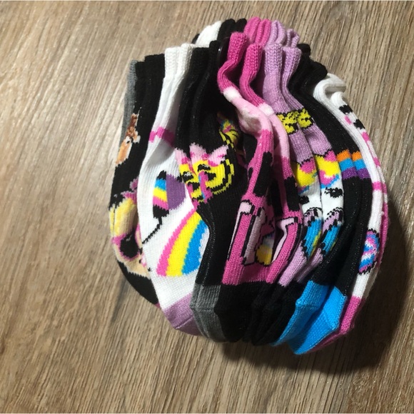 JoJo Siwa NWT socks set - Picture 3 of 4